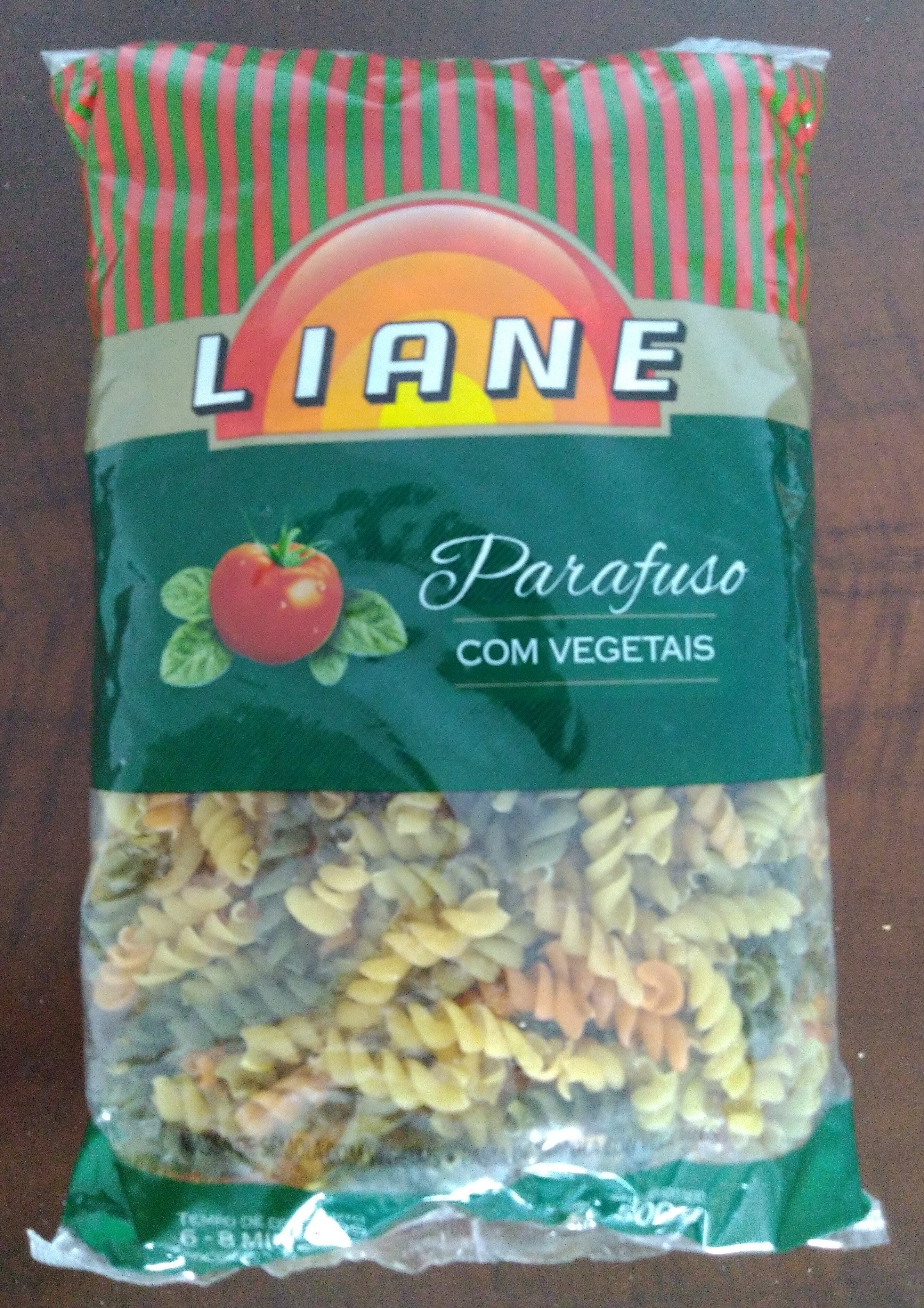 Macarrão parafuso com vegetais Liane