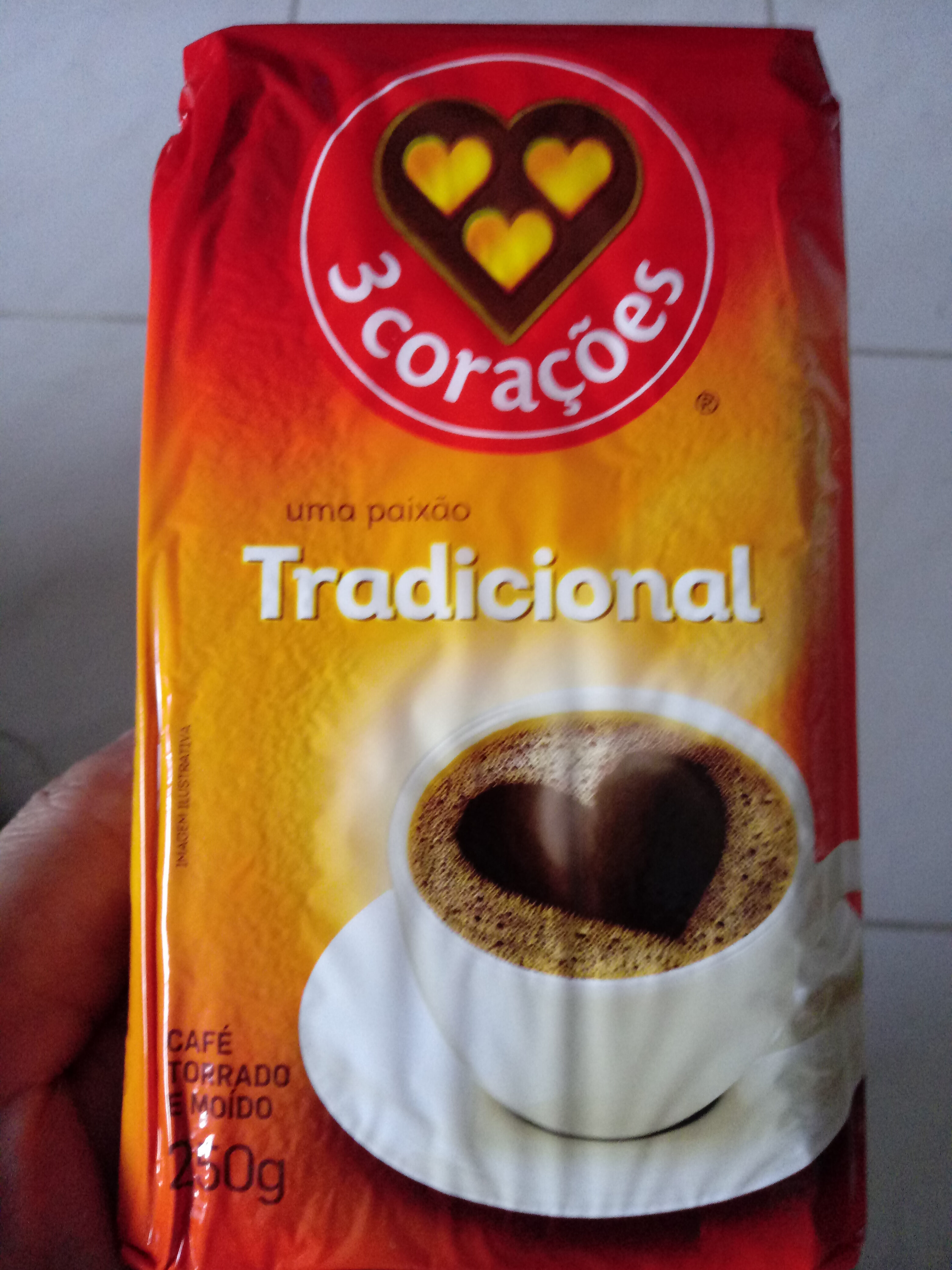 Café torrado e moído 3 Corações