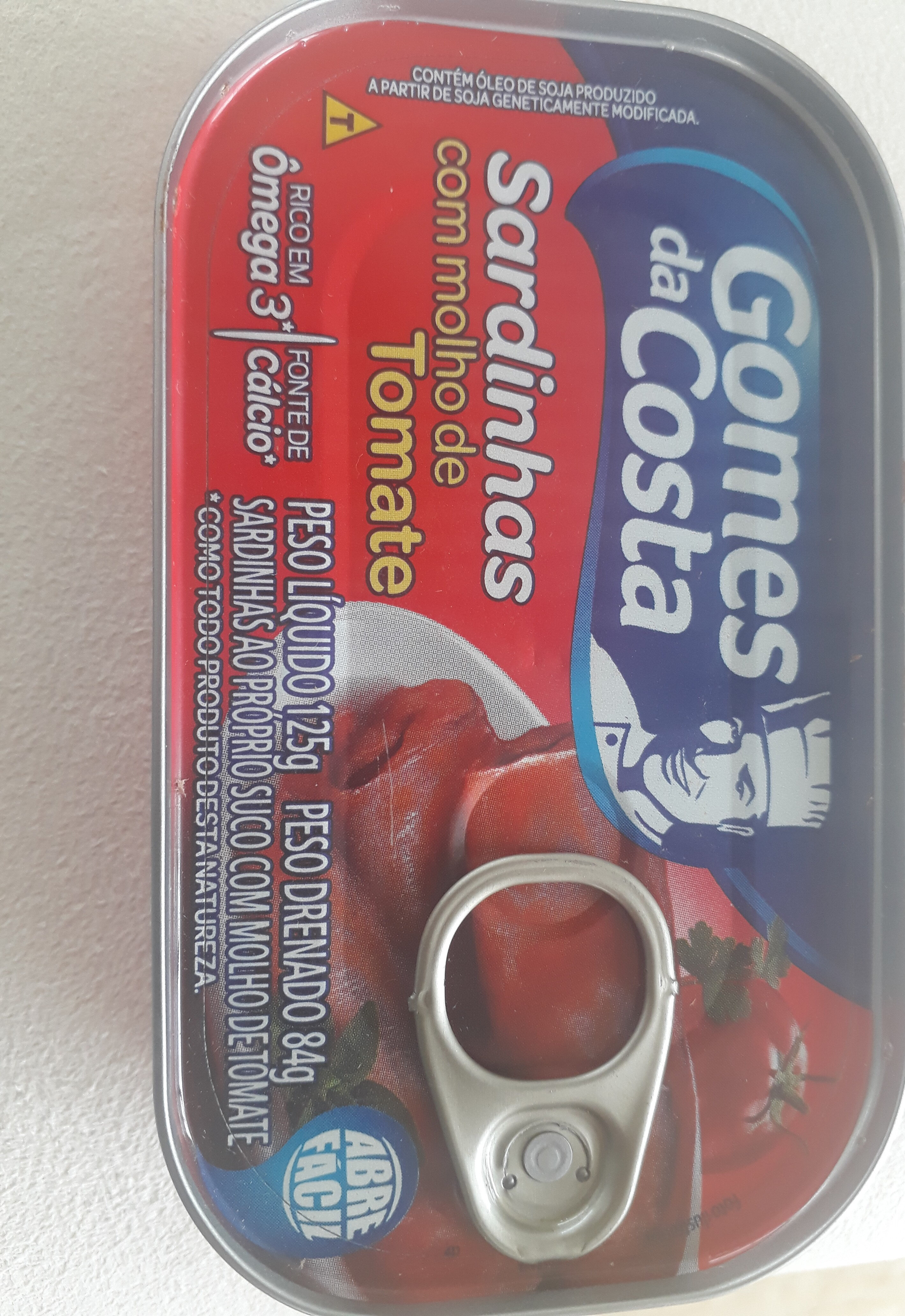 Sardinhas com molho de tomate temperado Gomes da Costa
